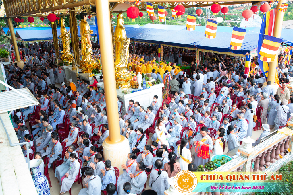 hinh-anh-dai-le-vu-lan-2022-chua-quan-the-am-duc-trong-lam-dong-71.jpg