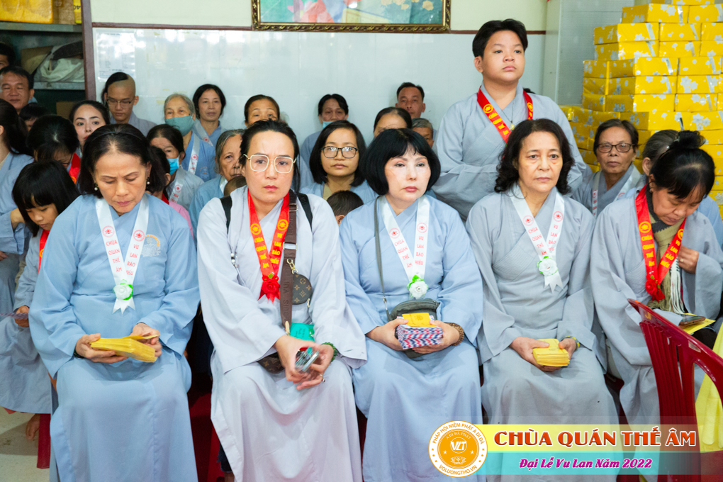 hinh-anh-dai-le-vu-lan-2022-chua-quan-the-am-duc-trong-lam-dong-79.jpg