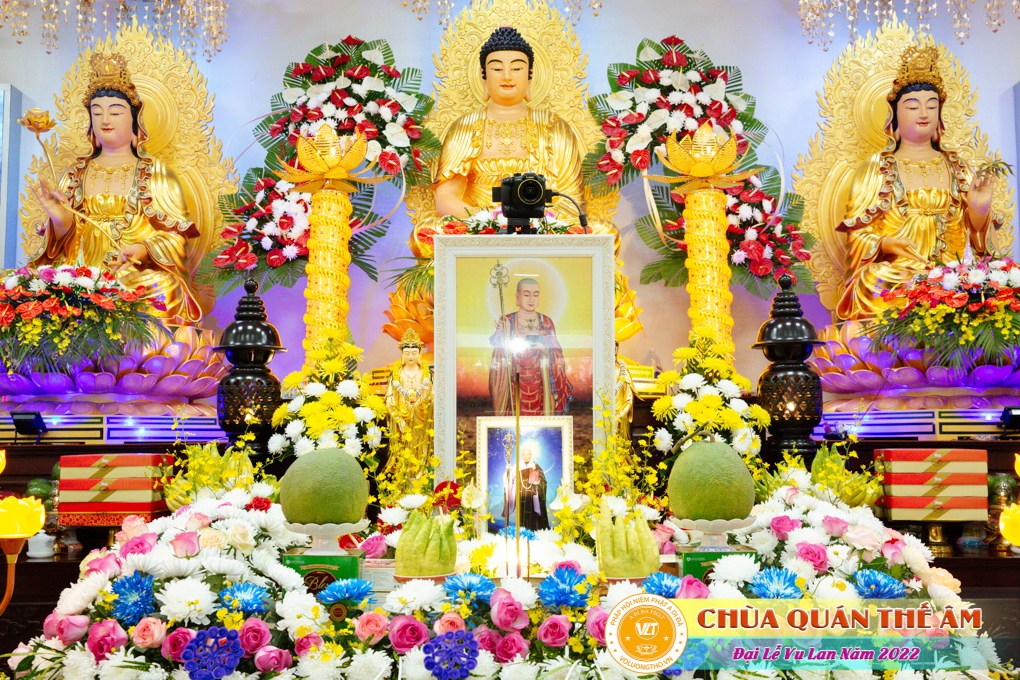hinh-anh-dai-le-vu-lan-2022-chua-quan-the-am-duc-trong-lam-dong-8.jpg