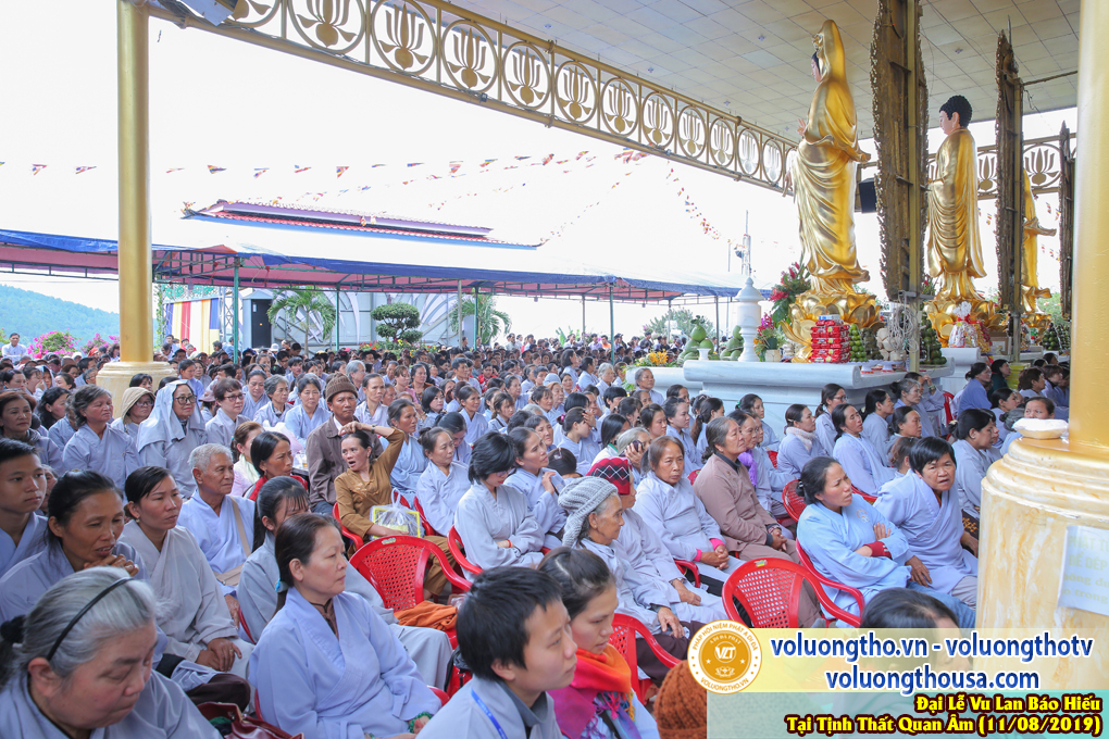 hinh-anh-dai-le-vu-lan-tai-chua-quan-the-am-ngay-11-07-ky-hoi-2019-chua-quan-the-am-duc-trong-lam-dong-12.jpg