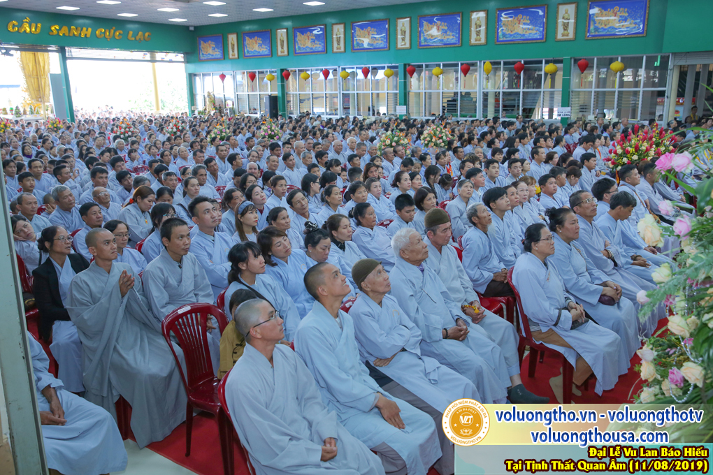 hinh-anh-dai-le-vu-lan-tai-chua-quan-the-am-ngay-11-07-ky-hoi-2019-chua-quan-the-am-duc-trong-lam-dong-15.jpg