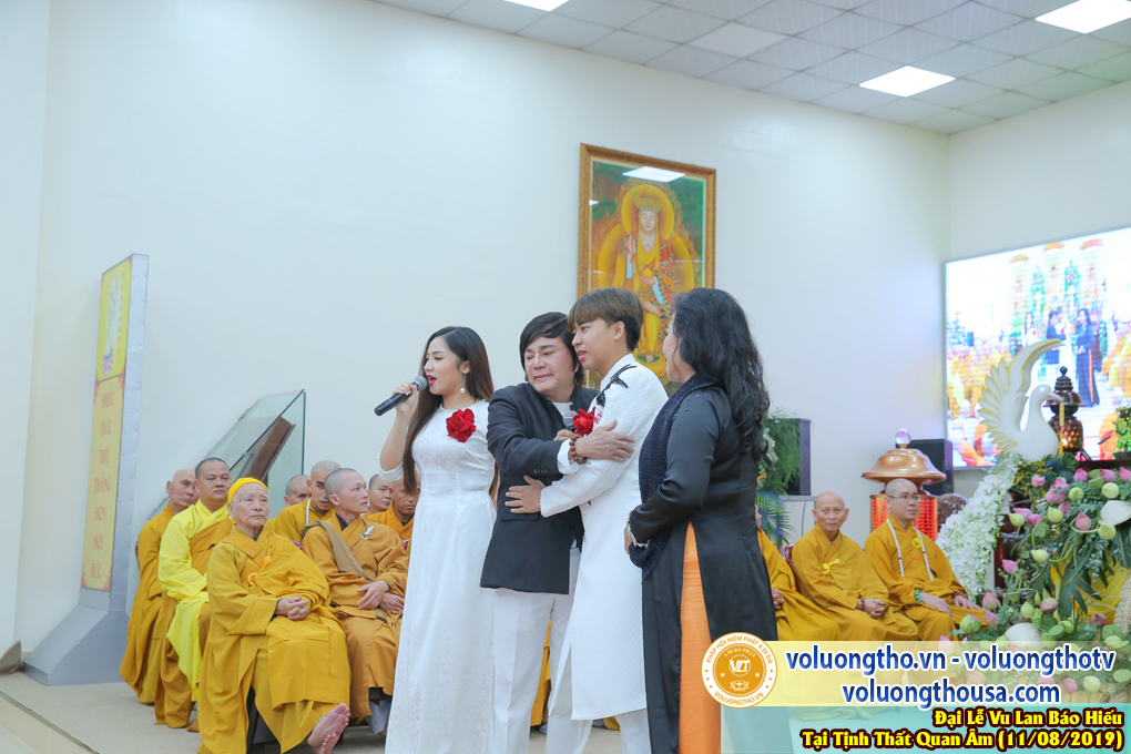 hinh-anh-dai-le-vu-lan-tai-chua-quan-the-am-ngay-11-07-ky-hoi-2019-chua-quan-the-am-duc-trong-lam-dong-28.jpg