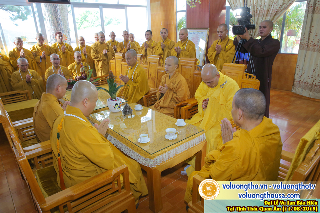 hinh-anh-dai-le-vu-lan-tai-chua-quan-the-am-ngay-11-07-ky-hoi-2019-chua-quan-the-am-duc-trong-lam-dong-35.jpg