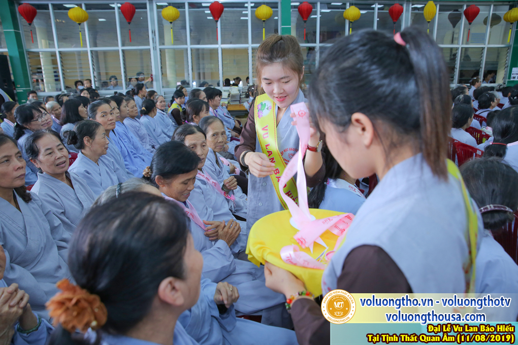 hinh-anh-dai-le-vu-lan-tai-chua-quan-the-am-ngay-11-07-ky-hoi-2019-chua-quan-the-am-duc-trong-lam-dong-38.jpg