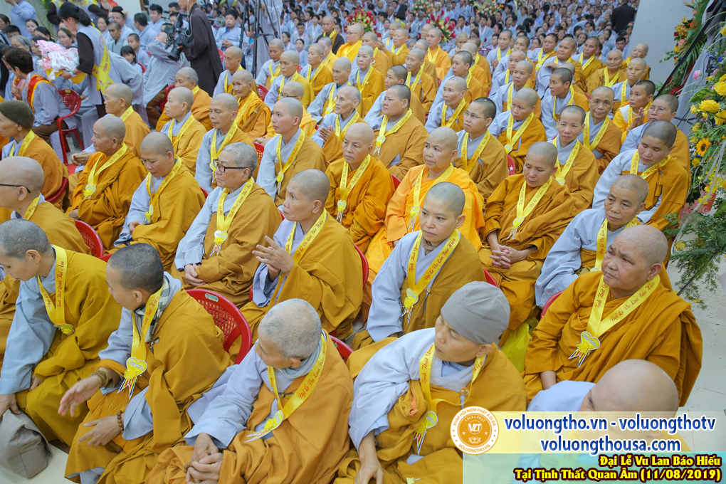 hinh-anh-dai-le-vu-lan-tai-chua-quan-the-am-ngay-11-07-ky-hoi-2019-chua-quan-the-am-duc-trong-lam-dong-50.jpg