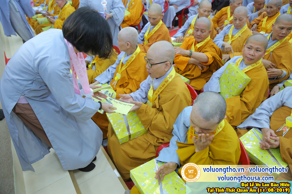 hinh-anh-dai-le-vu-lan-tai-chua-quan-the-am-ngay-11-07-ky-hoi-2019-chua-quan-the-am-duc-trong-lam-dong-66.jpg