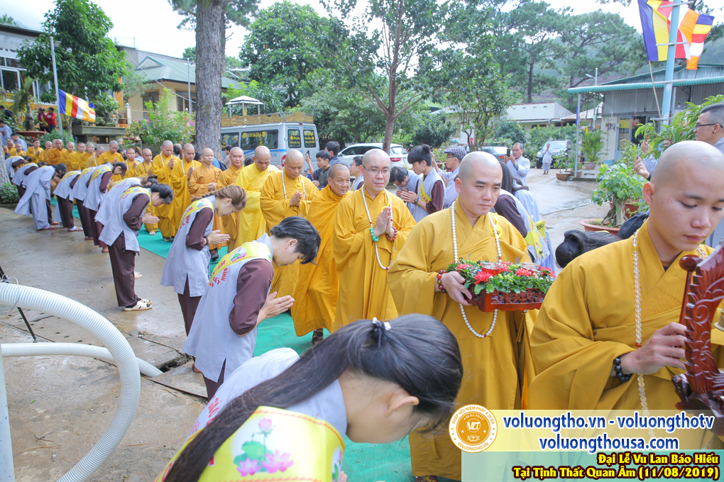 hinh-anh-dai-le-vu-lan-tai-chua-quan-the-am-ngay-11-07-ky-hoi-2019-chua-quan-the-am-duc-trong-lam-dong-79.jpg