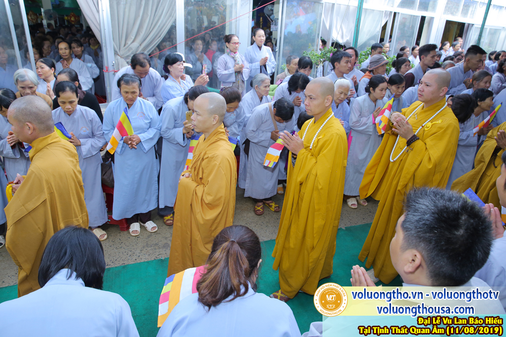 hinh-anh-dai-le-vu-lan-tai-chua-quan-the-am-ngay-11-07-ky-hoi-2019-chua-quan-the-am-duc-trong-lam-dong-85.jpg