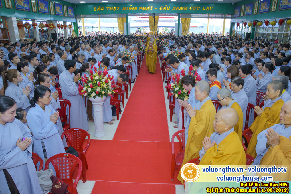 hinh-anh-dai-le-vu-lan-tai-chua-quan-the-am-ngay-11-07-ky-hoi-2019-chua-quan-the-am-duc-trong-lam-dong-90.jpg