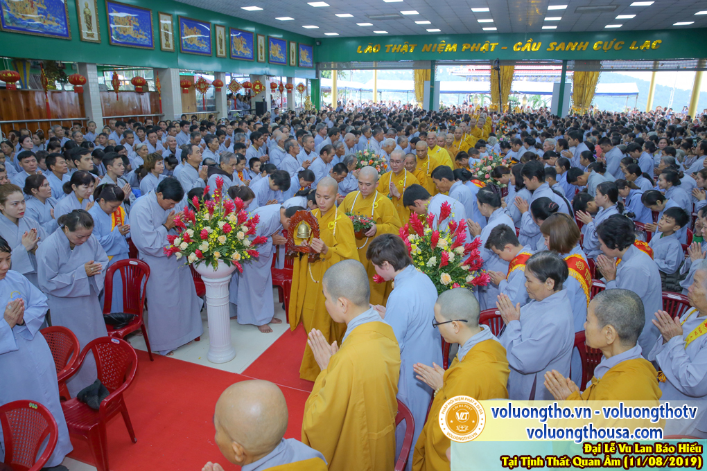 hinh-anh-dai-le-vu-lan-tai-chua-quan-the-am-ngay-11-07-ky-hoi-2019-chua-quan-the-am-duc-trong-lam-dong-91.jpg