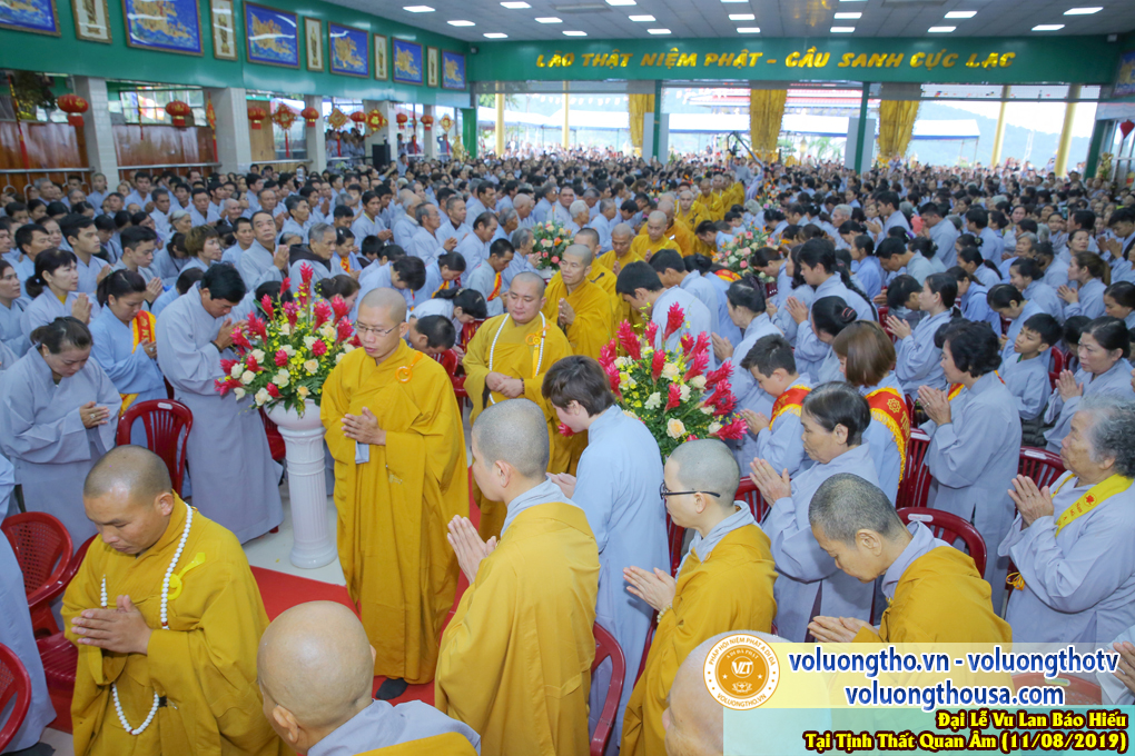 hinh-anh-dai-le-vu-lan-tai-chua-quan-the-am-ngay-11-07-ky-hoi-2019-chua-quan-the-am-duc-trong-lam-dong-95.jpg