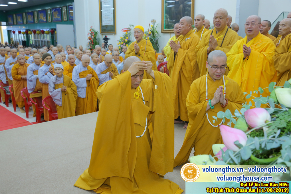hinh-anh-dai-le-vu-lan-tai-chua-quan-the-am-ngay-11-07-ky-hoi-2019-chua-quan-the-am-duc-trong-lam-dong-96.jpg