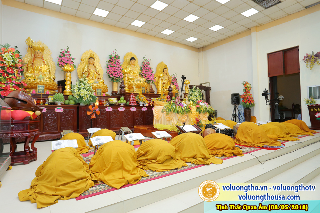 hinh-anh-dd-thich-giac-nhan-cong-tu-cung-dai-chung-va-giang-an-quang-van-sao-08-05-2018-chua-quan-the-am-duc-trong-lam-dong-5.jpg