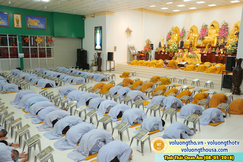 hinh-anh-dd-thich-giac-nhan-cong-tu-cung-dai-chung-va-giang-an-quang-van-sao-08-05-2018-chua-quan-the-am-duc-trong-lam-dong-7.jpg