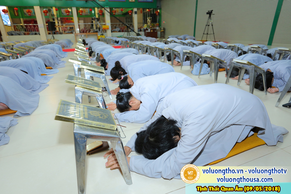 hinh-anh-dd-thich-giac-nhan-cong-tu-cung-dai-chung-va-giang-an-quang-van-sao-09-05-2018-chua-quan-the-am-duc-trong-lam-dong-15.jpg