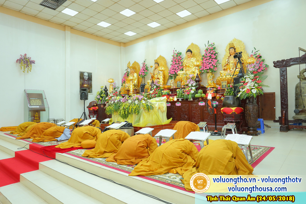 hinh-anh-dd-thich-giac-nhan-cong-tu-cung-dai-chung-va-giang-an-quang-van-sao-24-05-2018-chua-quan-the-am-duc-trong-lam-dong-4.jpg