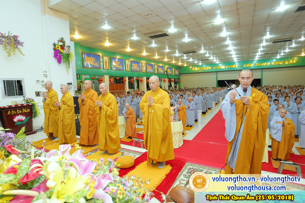 hinh-anh-dd-thich-giac-nhan-cong-tu-cung-dai-chung-va-giang-an-quang-van-sao-25-05-2018-chua-quan-the-am-duc-trong-lam-dong-3.jpg