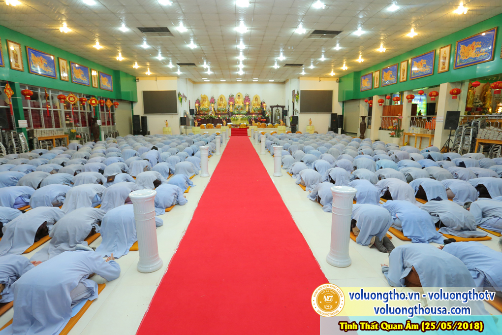 hinh-anh-dd-thich-giac-nhan-cong-tu-cung-dai-chung-va-giang-an-quang-van-sao-25-05-2018-chua-quan-the-am-duc-trong-lam-dong-6.jpg