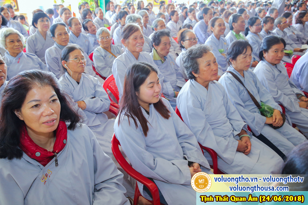 hinh-anh-dd-thich-giac-nhan-thuyet-giang-chu-nhat-ngay-24-6-2018-chua-quan-the-am-duc-trong-lam-dong-9.jpg