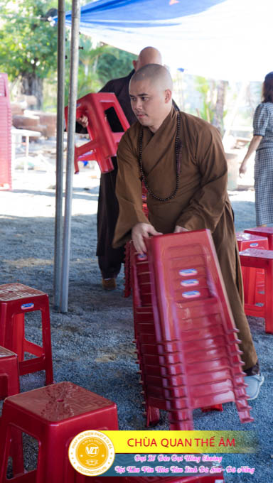 hinh-anh-duc-dai-hong-chuong-tai-khu-tam-linh-da-son-da-nang-ngay-17-12-2023-chua-quan-the-am-duc-trong-lam-dong-10.jpg