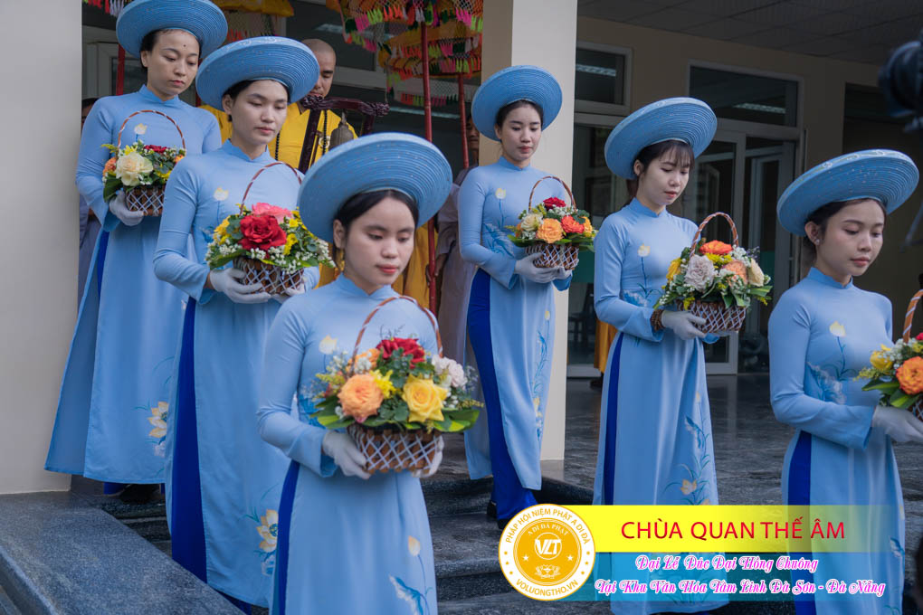 hinh-anh-duc-dai-hong-chuong-tai-khu-tam-linh-da-son-da-nang-ngay-17-12-2023-chua-quan-the-am-duc-trong-lam-dong-103.jpg