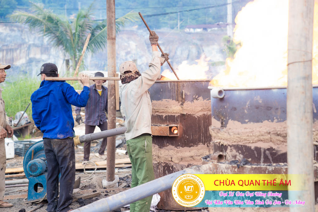 hinh-anh-duc-dai-hong-chuong-tai-khu-tam-linh-da-son-da-nang-ngay-17-12-2023-chua-quan-the-am-duc-trong-lam-dong-127.jpg