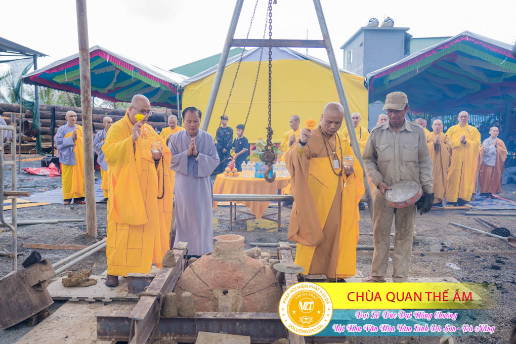 hinh-anh-duc-dai-hong-chuong-tai-khu-tam-linh-da-son-da-nang-ngay-17-12-2023-chua-quan-the-am-duc-trong-lam-dong-129.jpg