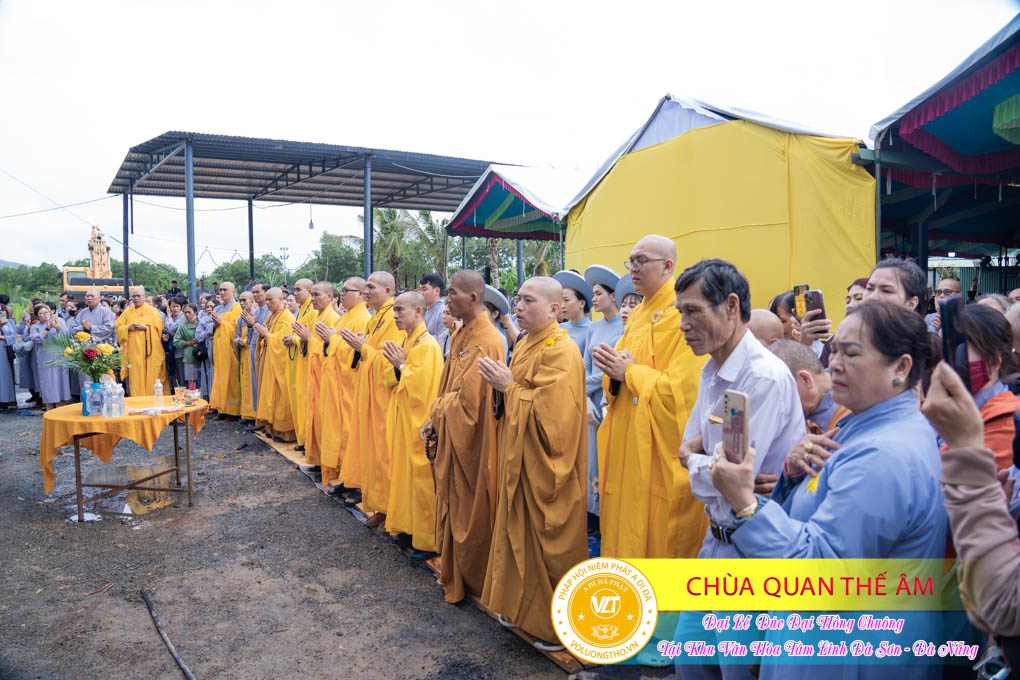 hinh-anh-duc-dai-hong-chuong-tai-khu-tam-linh-da-son-da-nang-ngay-17-12-2023-chua-quan-the-am-duc-trong-lam-dong-152.jpg