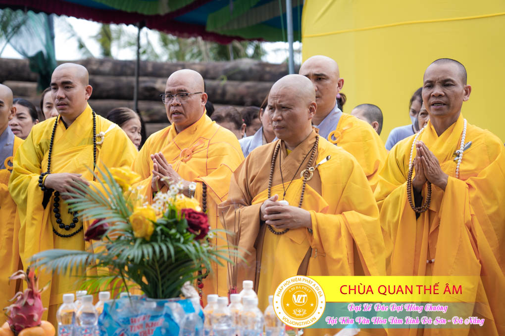 hinh-anh-duc-dai-hong-chuong-tai-khu-tam-linh-da-son-da-nang-ngay-17-12-2023-chua-quan-the-am-duc-trong-lam-dong-161.jpg