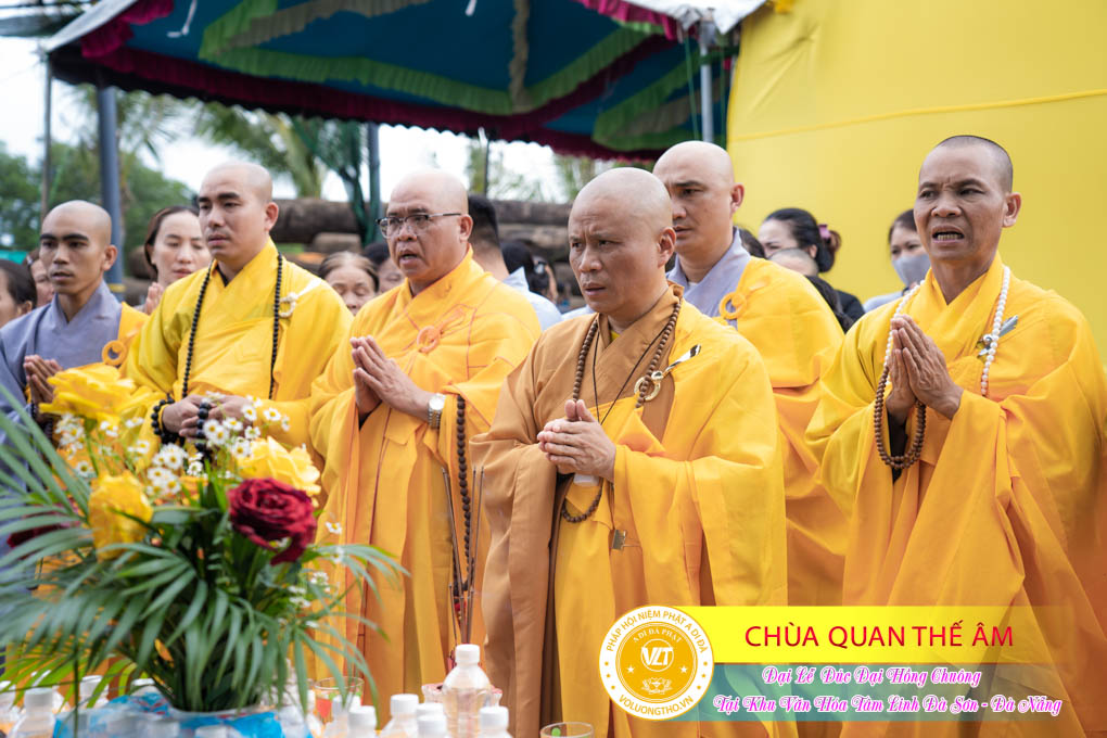 hinh-anh-duc-dai-hong-chuong-tai-khu-tam-linh-da-son-da-nang-ngay-17-12-2023-chua-quan-the-am-duc-trong-lam-dong-166.jpg