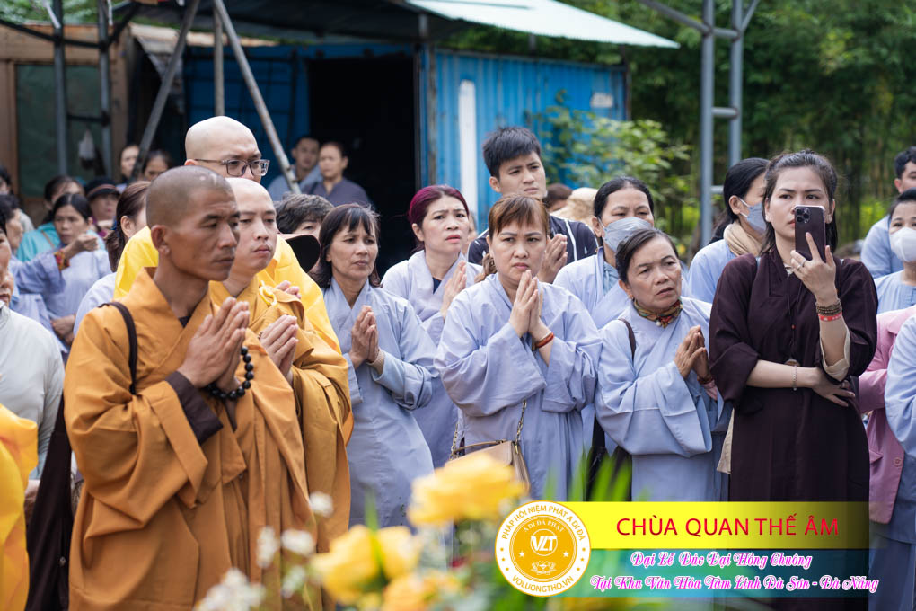 hinh-anh-duc-dai-hong-chuong-tai-khu-tam-linh-da-son-da-nang-ngay-17-12-2023-chua-quan-the-am-duc-trong-lam-dong-172.jpg