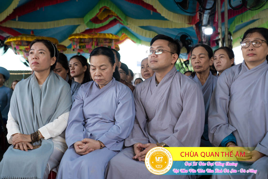 hinh-anh-duc-dai-hong-chuong-tai-khu-tam-linh-da-son-da-nang-ngay-17-12-2023-chua-quan-the-am-duc-trong-lam-dong-182.jpg
