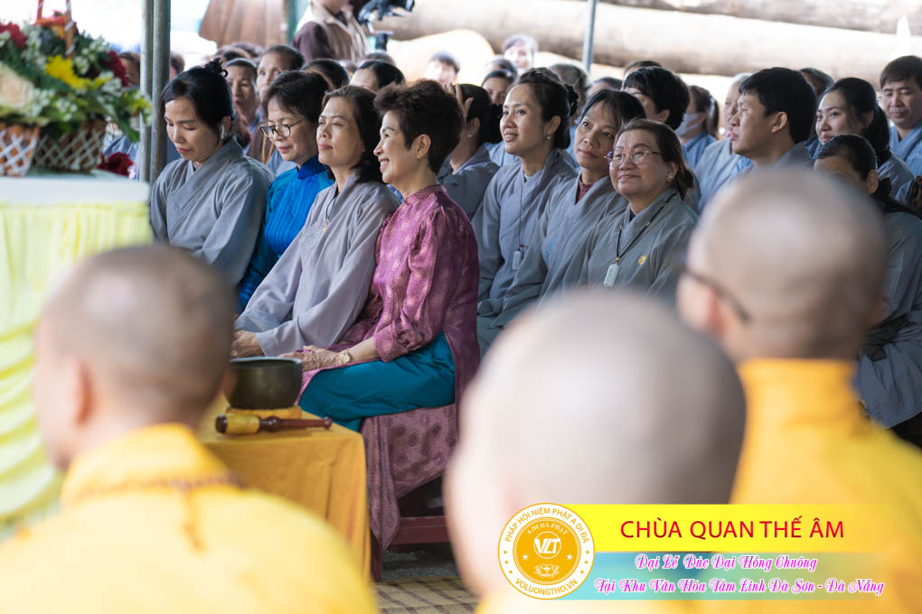 hinh-anh-duc-dai-hong-chuong-tai-khu-tam-linh-da-son-da-nang-ngay-17-12-2023-chua-quan-the-am-duc-trong-lam-dong-187.jpg