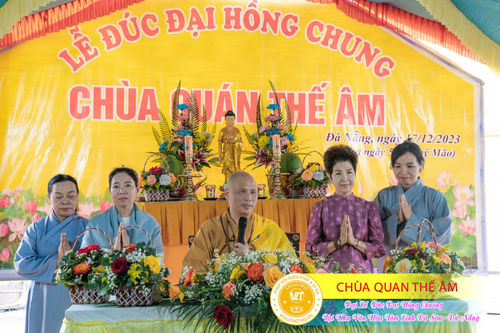 hinh-anh-duc-dai-hong-chuong-tai-khu-tam-linh-da-son-da-nang-ngay-17-12-2023-chua-quan-the-am-duc-trong-lam-dong-190.jpg