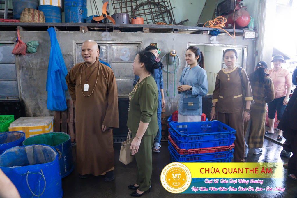 hinh-anh-duc-dai-hong-chuong-tai-khu-tam-linh-da-son-da-nang-ngay-17-12-2023-chua-quan-the-am-duc-trong-lam-dong-28.jpg
