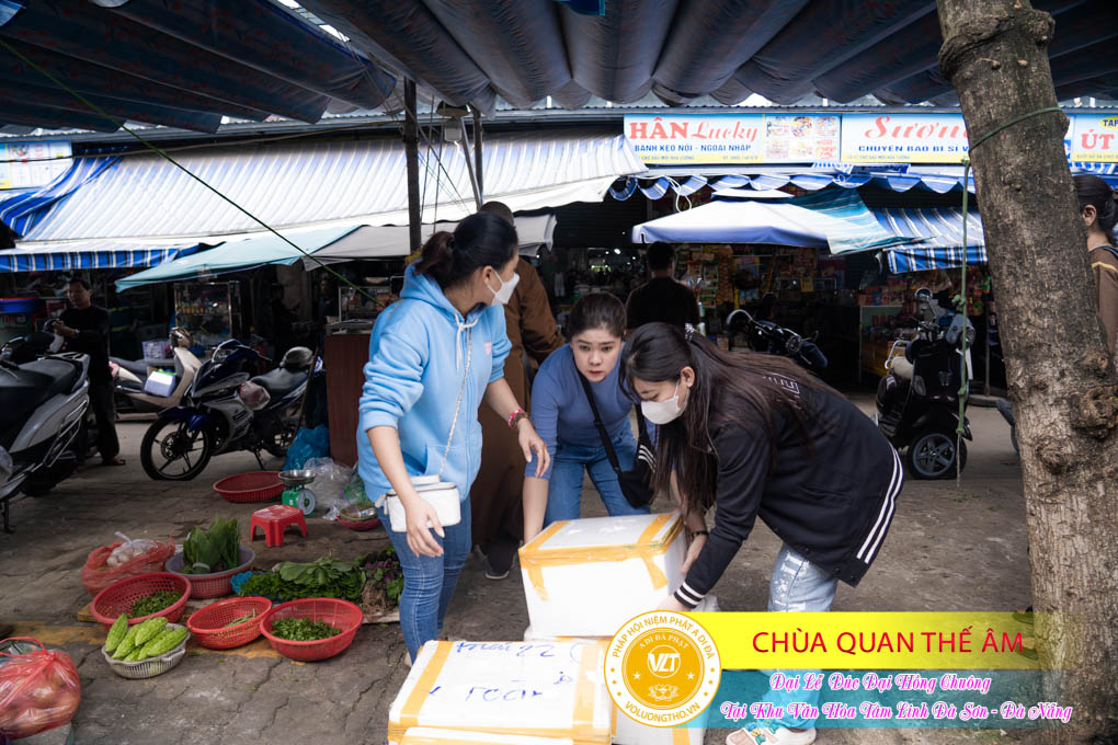 hinh-anh-duc-dai-hong-chuong-tai-khu-tam-linh-da-son-da-nang-ngay-17-12-2023-chua-quan-the-am-duc-trong-lam-dong-60.jpg
