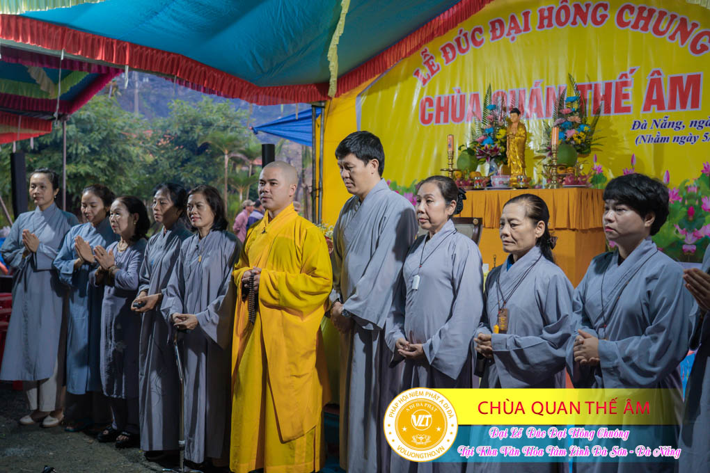 hinh-anh-duc-dai-hong-chuong-tai-khu-tam-linh-da-son-da-nang-ngay-17-12-2023-chua-quan-the-am-duc-trong-lam-dong-79.jpg