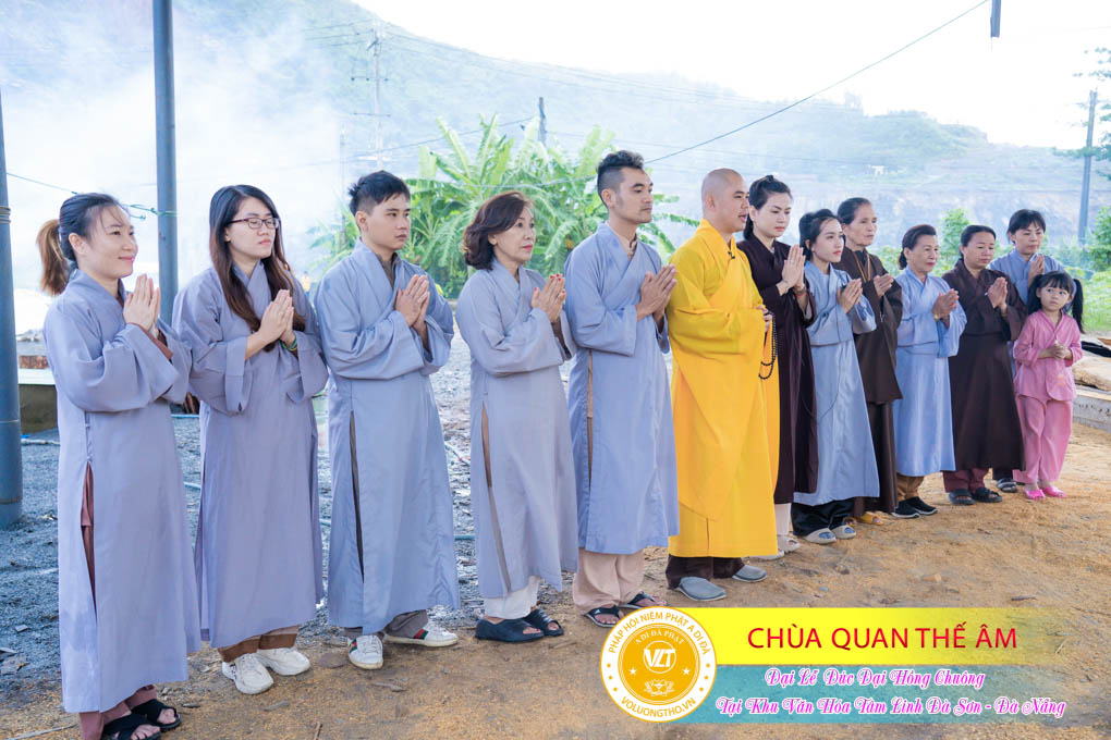 hinh-anh-duc-dai-hong-chuong-tai-khu-tam-linh-da-son-da-nang-ngay-17-12-2023-chua-quan-the-am-duc-trong-lam-dong-87.jpg