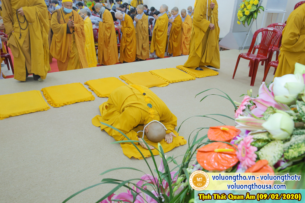 hinh-anh-khai-giang-lop-de-tu-quy-tai-chua-quan-the-am-ngay-09-02-2020-chua-quan-the-am-duc-trong-lam-dong-33.jpg