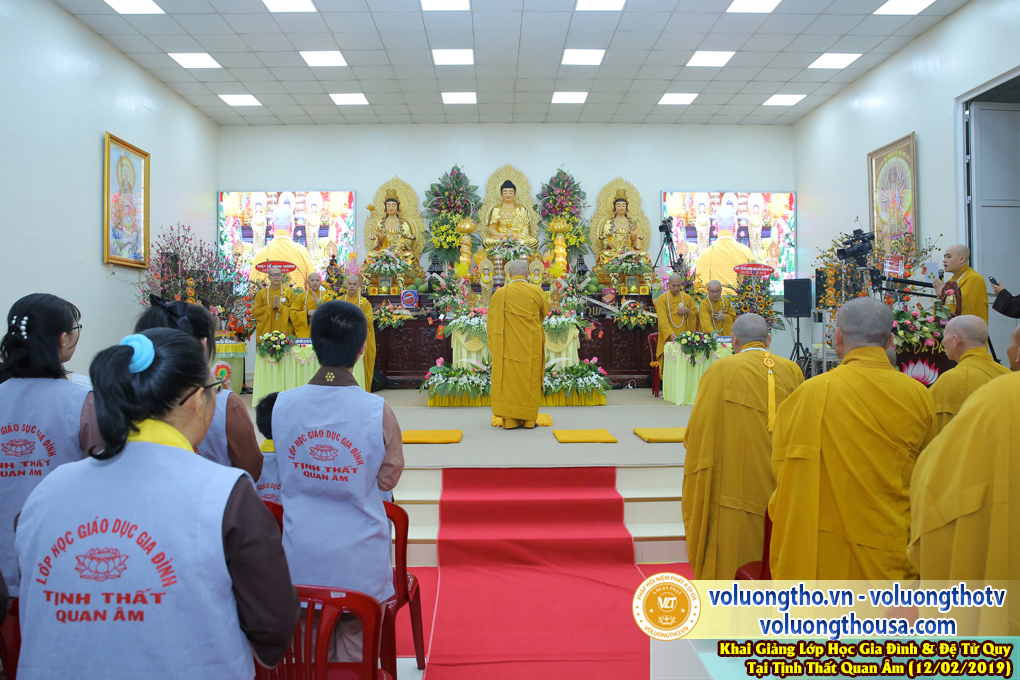 hinh-anh-khai-giang-lop-giao-duc-gia-dinh-va-de-tu-quy-ngay-12-02-2019-chua-quan-the-am-duc-trong-lam-dong-1.jpg
