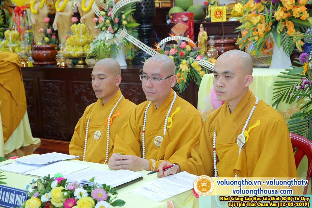 hinh-anh-khai-giang-lop-giao-duc-gia-dinh-va-de-tu-quy-ngay-12-02-2019-chua-quan-the-am-duc-trong-lam-dong-16.jpg