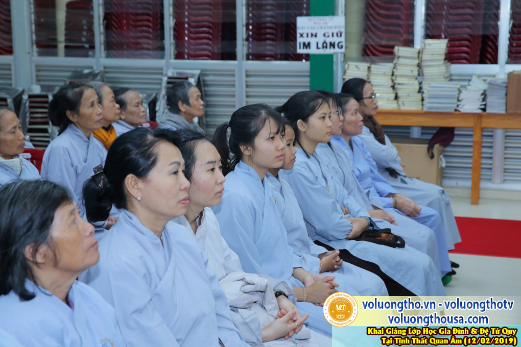 hinh-anh-khai-giang-lop-giao-duc-gia-dinh-va-de-tu-quy-ngay-12-02-2019-chua-quan-the-am-duc-trong-lam-dong-21.jpg