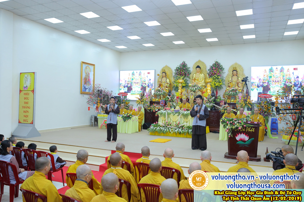 hinh-anh-khai-giang-lop-giao-duc-gia-dinh-va-de-tu-quy-ngay-12-02-2019-chua-quan-the-am-duc-trong-lam-dong-38.jpg