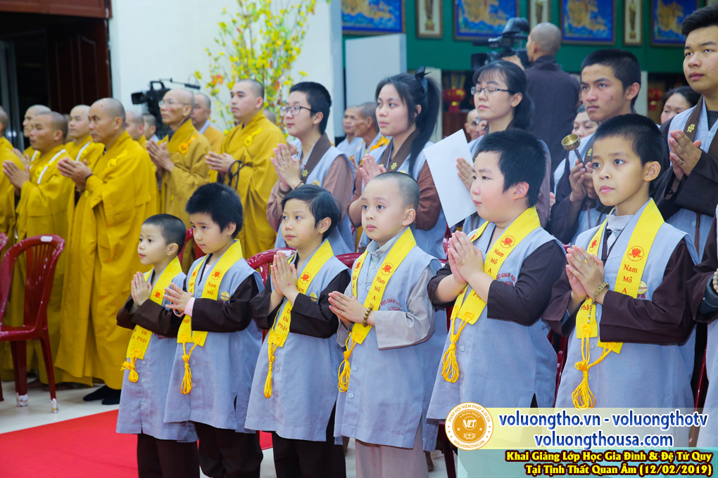 hinh-anh-khai-giang-lop-giao-duc-gia-dinh-va-de-tu-quy-ngay-12-02-2019-chua-quan-the-am-duc-trong-lam-dong-42.jpg