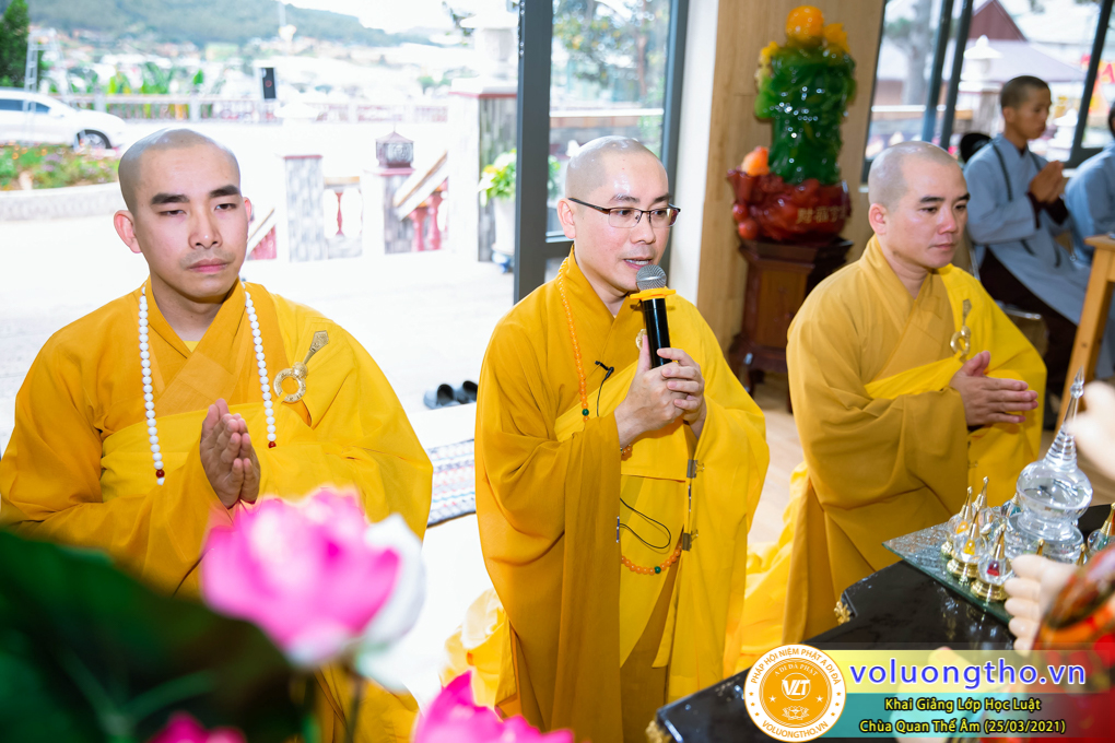 hinh-anh-khai-giang-lop-luat-hoc-ngay-25-03-2021-chua-quan-the-am-duc-trong-lam-dong-20.jpg