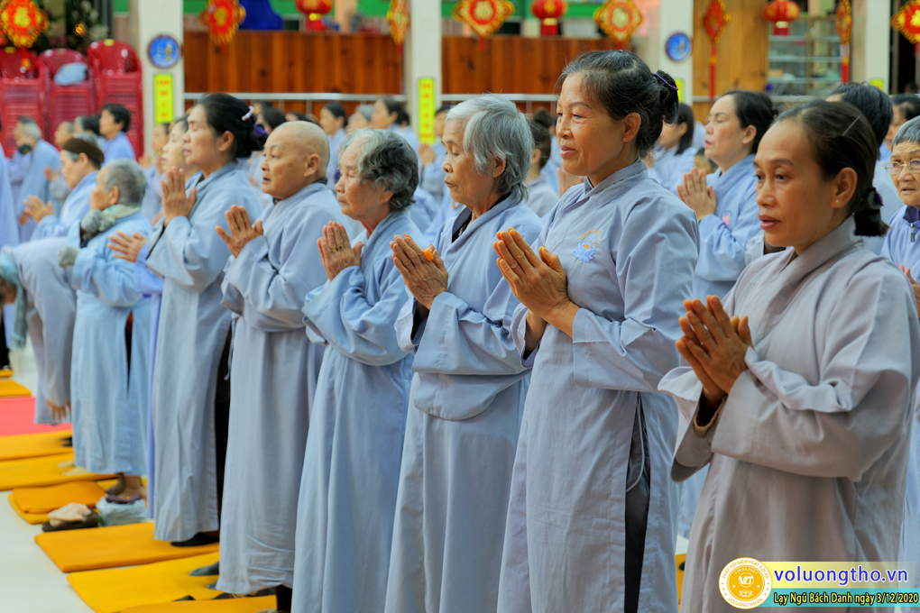 hinh-anh-lay-ngu-bach-danh-ngay-03-12-2020-chua-quan-the-am-duc-trong-lam-dong-47.jpg