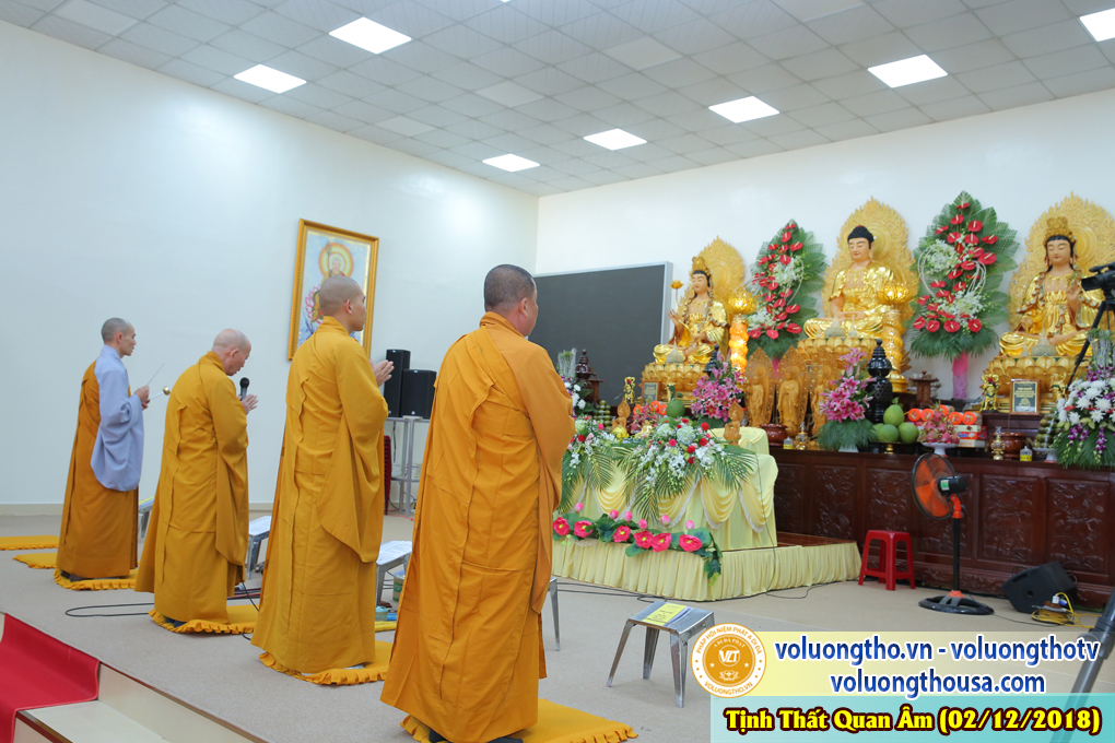 hinh-anh-le-cung-duong-trai-tang-tai-chua-quan-the-am-ngay-02-12-2018-chua-quan-the-am-duc-trong-lam-dong-12.jpg