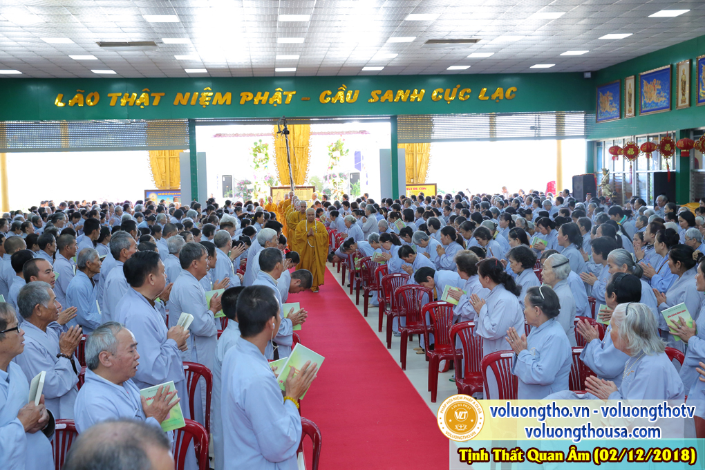 hinh-anh-le-cung-duong-trai-tang-tai-chua-quan-the-am-ngay-02-12-2018-chua-quan-the-am-duc-trong-lam-dong-2.jpg