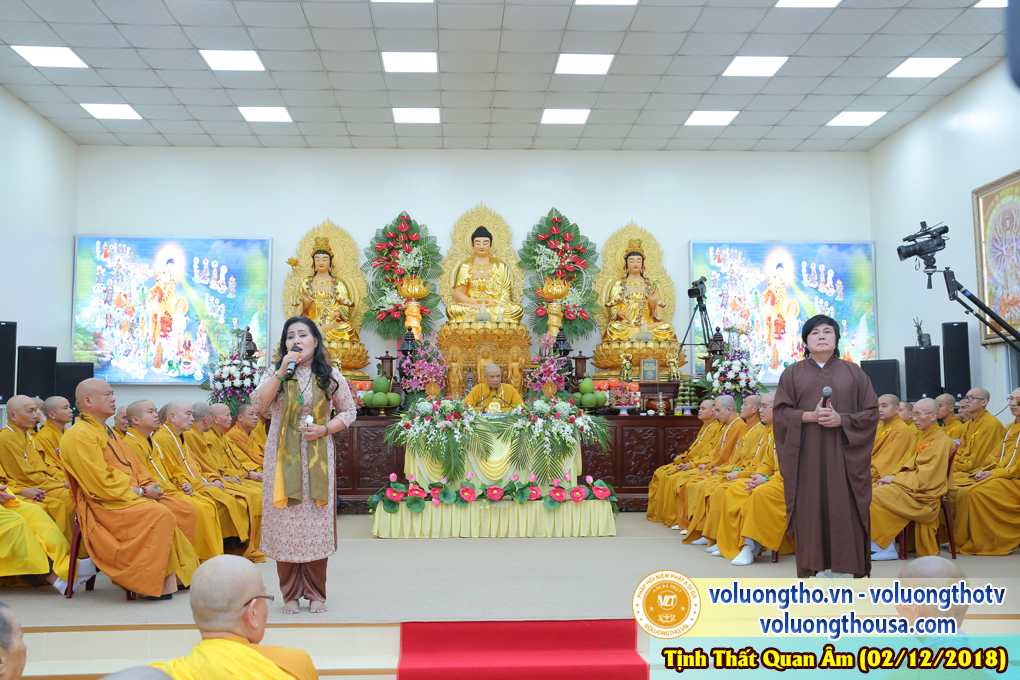 hinh-anh-le-cung-duong-trai-tang-tai-chua-quan-the-am-ngay-02-12-2018-chua-quan-the-am-duc-trong-lam-dong-21.jpg