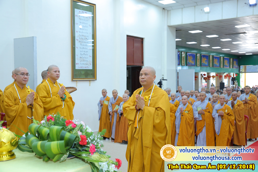 hinh-anh-le-cung-duong-trai-tang-tai-chua-quan-the-am-ngay-02-12-2018-chua-quan-the-am-duc-trong-lam-dong-4.jpg